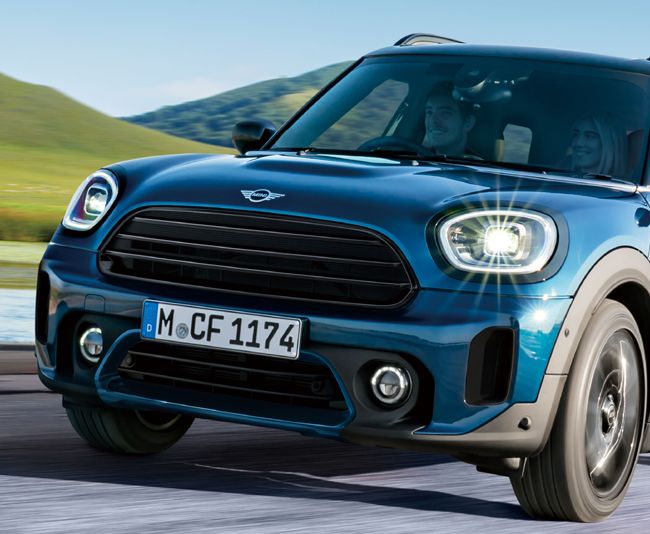 プレミアムコンパクトSAVのミニ・クロスオーバーに限定モデルの